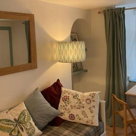 The Snug, A Great Flat In The Heart Of Peebles. Διαμέρισμα Εξωτερικό φωτογραφία