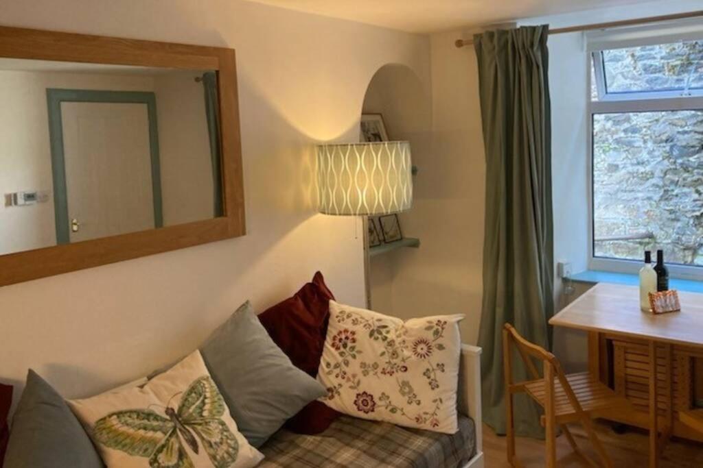 The Snug, A Great Flat In The Heart Of Peebles. Διαμέρισμα Εξωτερικό φωτογραφία